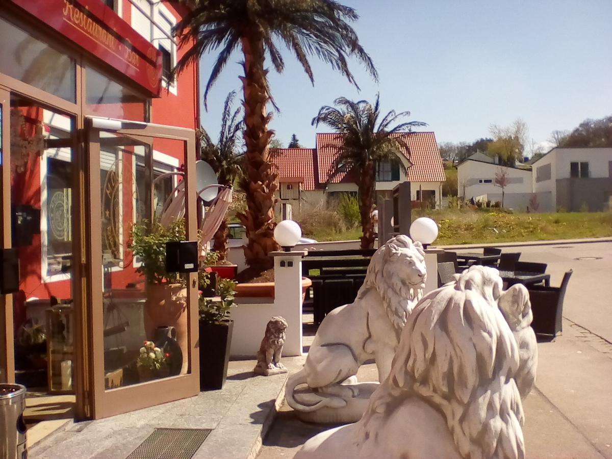 Gasthof Via Vita Treuchtlingen Dış mekan fotoğraf